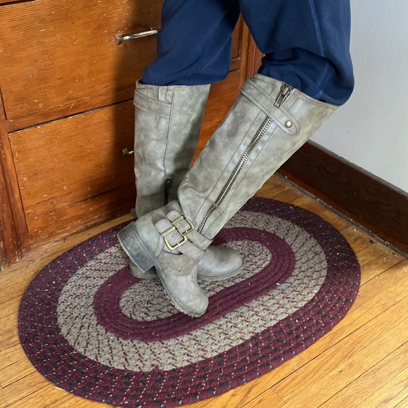 Tall boots with an inch & a half heel. - Picture 6 of 6